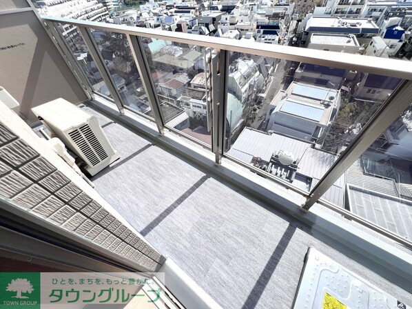 オーパスレジデンス南青山の物件内観写真